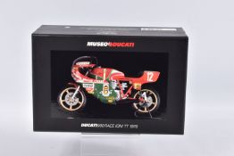A BOXED MINICHAMPS MUSEO DUCATI DUCATI900 RACE IOM TT 1978 1:12 SCALE DIECAST MODEL MOTORBIKE,