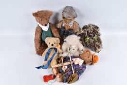A QUANTITY OF UNBOXED AND ASSORTED MODERN COLLECTORS BEARS, Merrythought London Blonde bear (Teddy