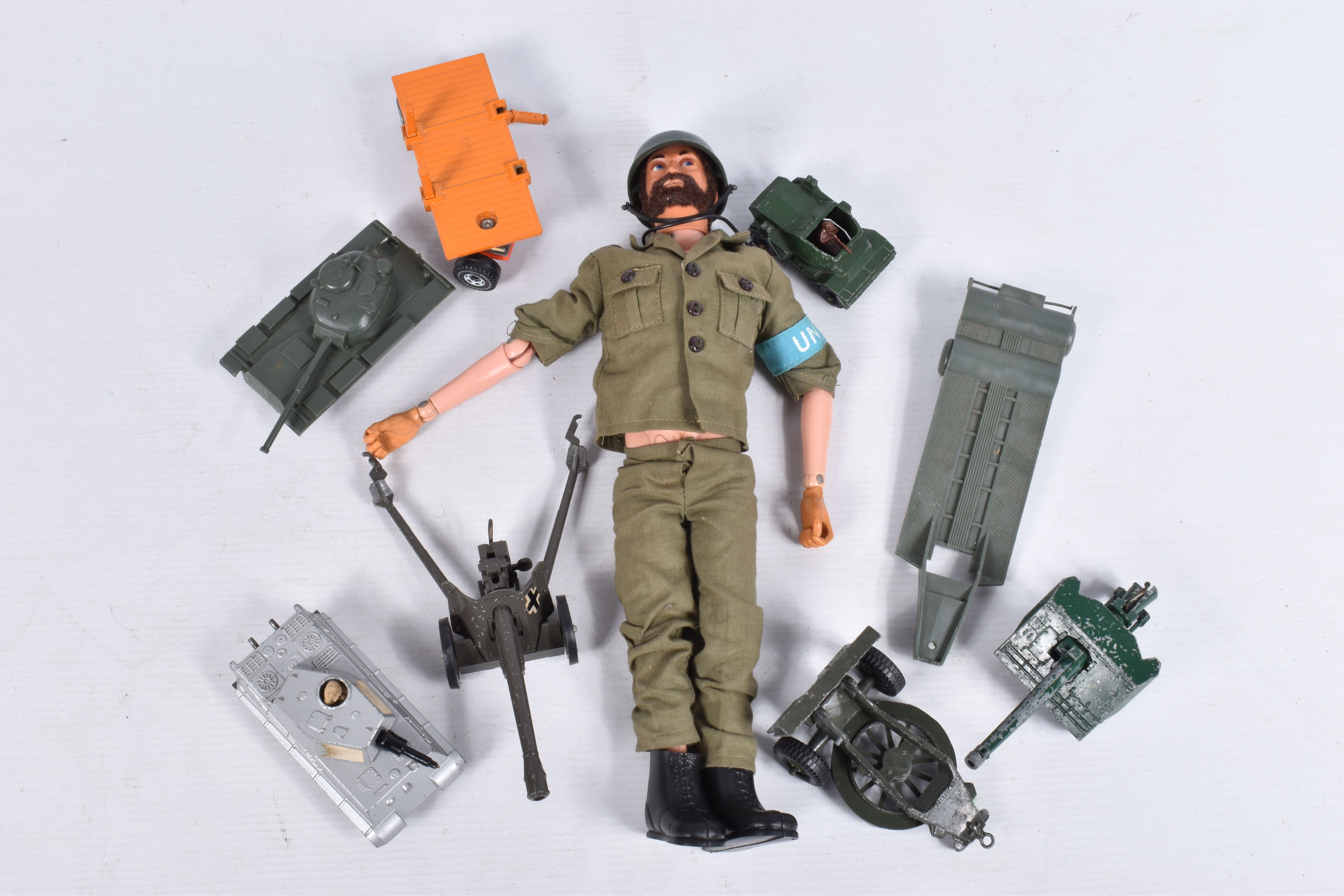 AN UNBOXED PALITOY ACTION MAN, 1970's version with flock hair and beard, 'Eagle Eyes' and gripping - Image 9 of 10