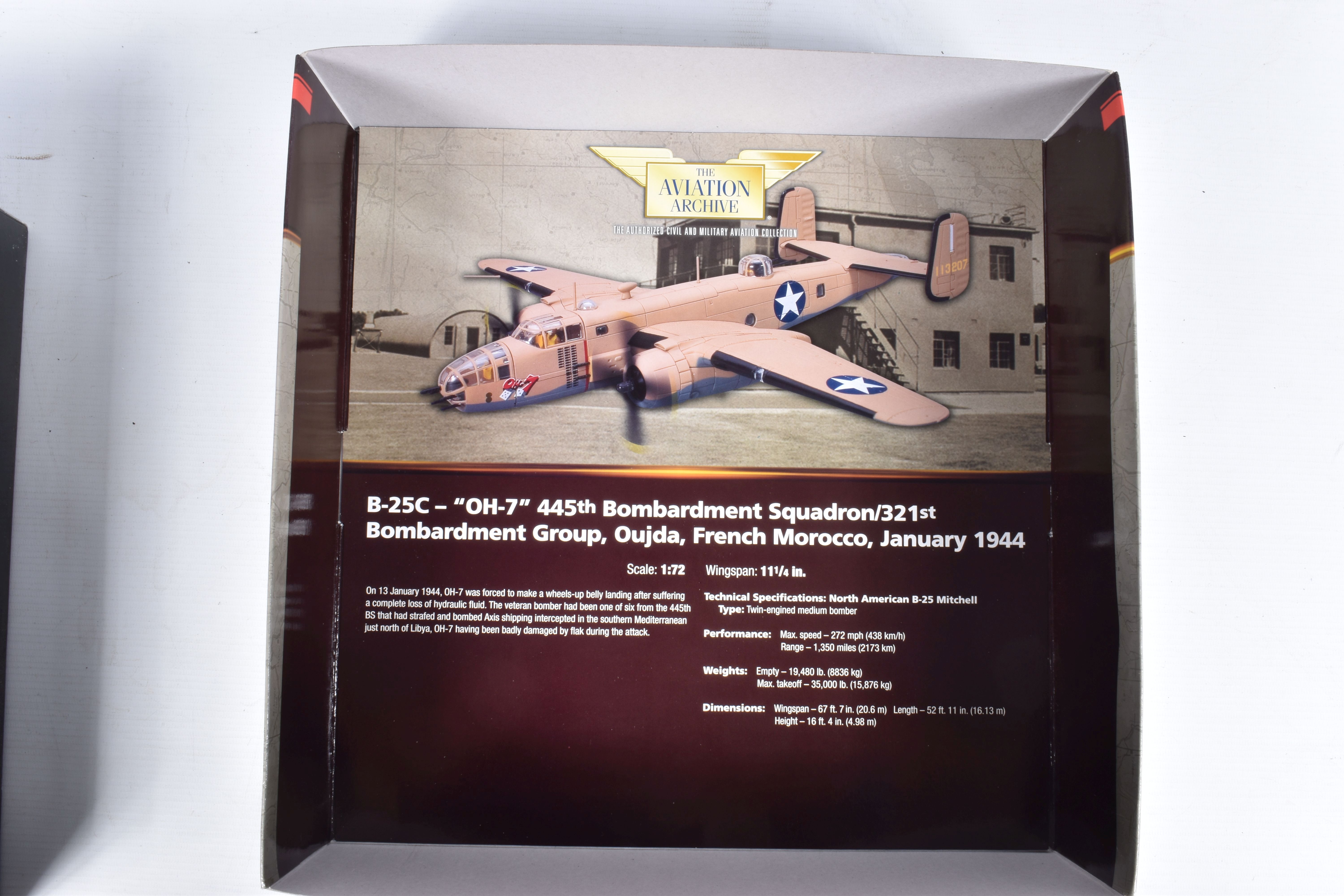 A BOXED LIMITED EDITION CORGI AVIATION ARCHIVE NOSE ART COLLECTION 1:72 SCALE B-25 C MITCHELL 'OH-7' - Image 2 of 3