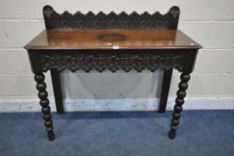 A LATE 29TH/EARLY 20TH CENTURY OAK SIDE TABLE, with raised back and single frieze drawer, both