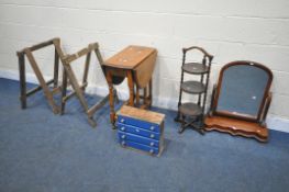 A SELECTION OF OCCASIONAL FURNITURE, to include a 20th century oak gate leg table, open width 91cm x