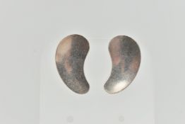 A PAIR OF 'GEORG JENSEN' EARRINGS, polished abstract form, signed to the reverse 'Georg Jensen'
