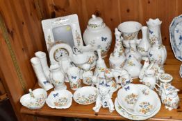 A COLLECTION OF AYNSLEY 'COTTAGE GARDEN' GIFTWARE, thirty five pieces to include a photograph frame,