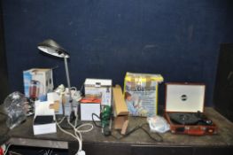 A COLLECTION OF HOUSEHOLD ELECTRICALS including a Kenwood Blender, a Silver Crest hand blender, a