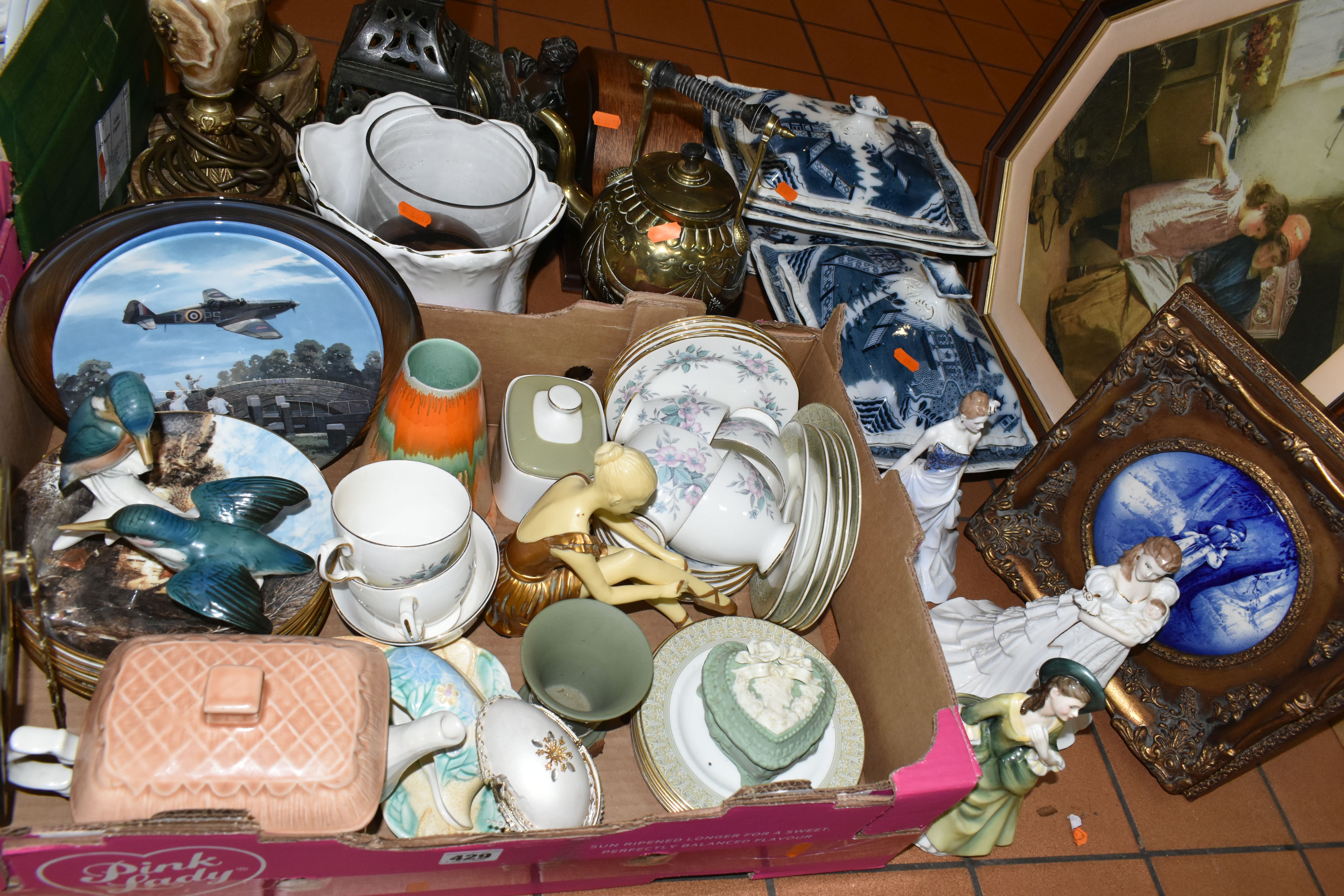 THREE BOXES OF CERAMICS AND SUNDRIES, to include a pair of marble and gilt metal table lamps, height - Image 3 of 15