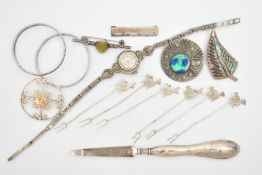 AN ASSORTMENT OF SILVER AND WHITE METAL, to include a silver handled nail file, hallmarked