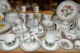 A LARGE QUANTITY OF PORTMEIRION 'THE BOTANIC GARDEN' OVEN TO TABLEWARE, comprising a teapot, a