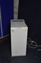 A ZANUSSI TJS-1397W NARROW TOP LOADING WASHING MACHINE width 40cm depth 61cm height 90cm