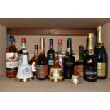 A COLLECTION OF ALCOHOL comprising one 1L bottle of The Famouse Grouse Blended Scotch Whisky,