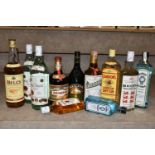 ELEVEN BOTTLES OF ALCOHOL comprising one bottle of Bell's Extra Special Old Scotch Whisky, 40%