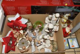 A BOX AND LOOSE CHRISTMAS DECORATIONS, to include a boxed wooden Christmas village scene with