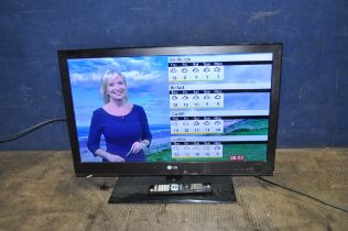 A LG 32LV355T 32in TV with remote (PAT pass and working)