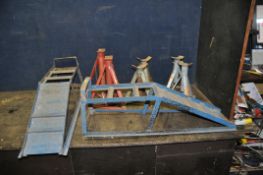 A PAIR OF VINTAGE HALFORDS CAR RAMPS, a pair of axle stands and two other pairs of axle stands (8)