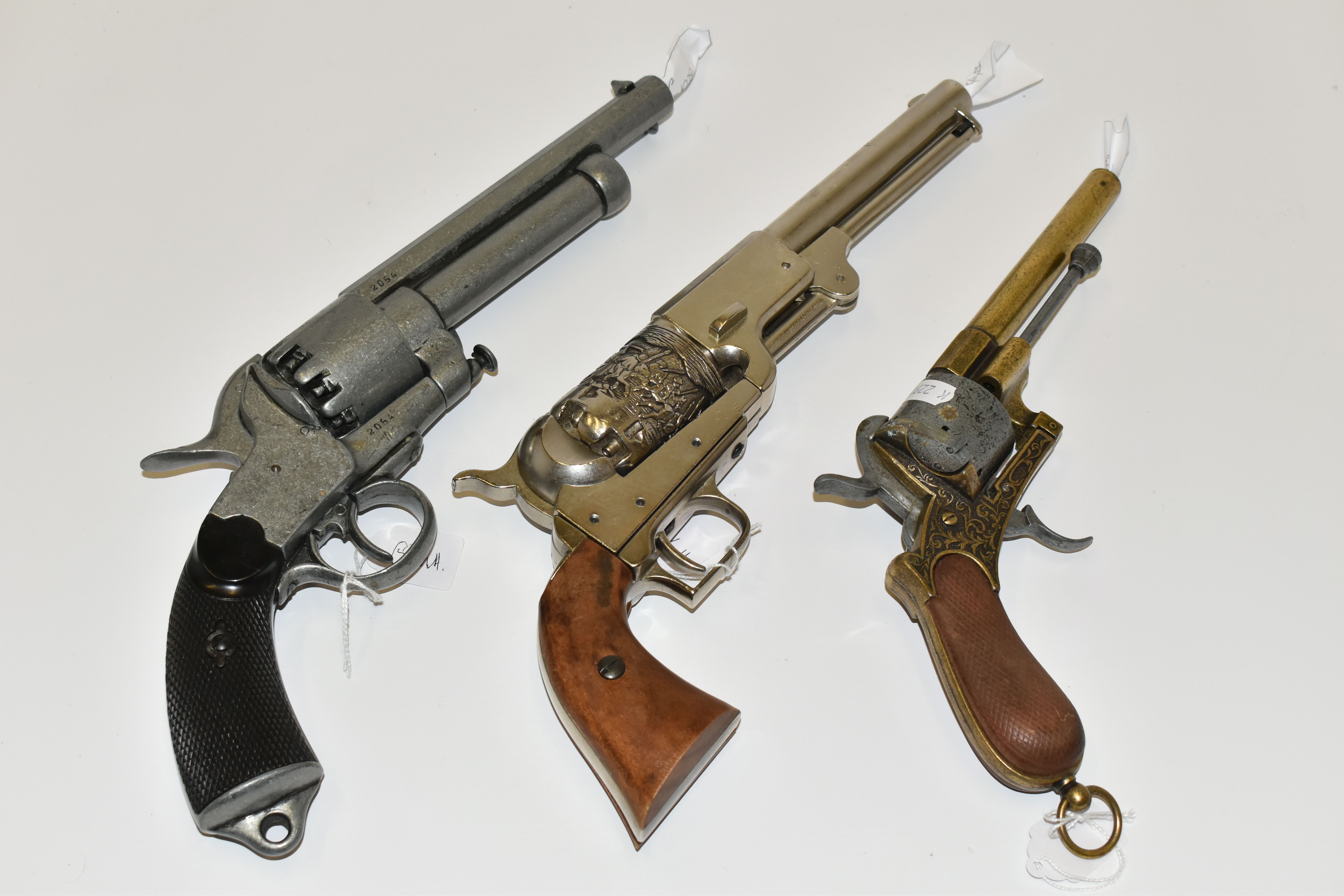 THREE WHITE METAL REPLICA REVOLVERS, designed so they are incapable of conversion to fire live - Image 3 of 11