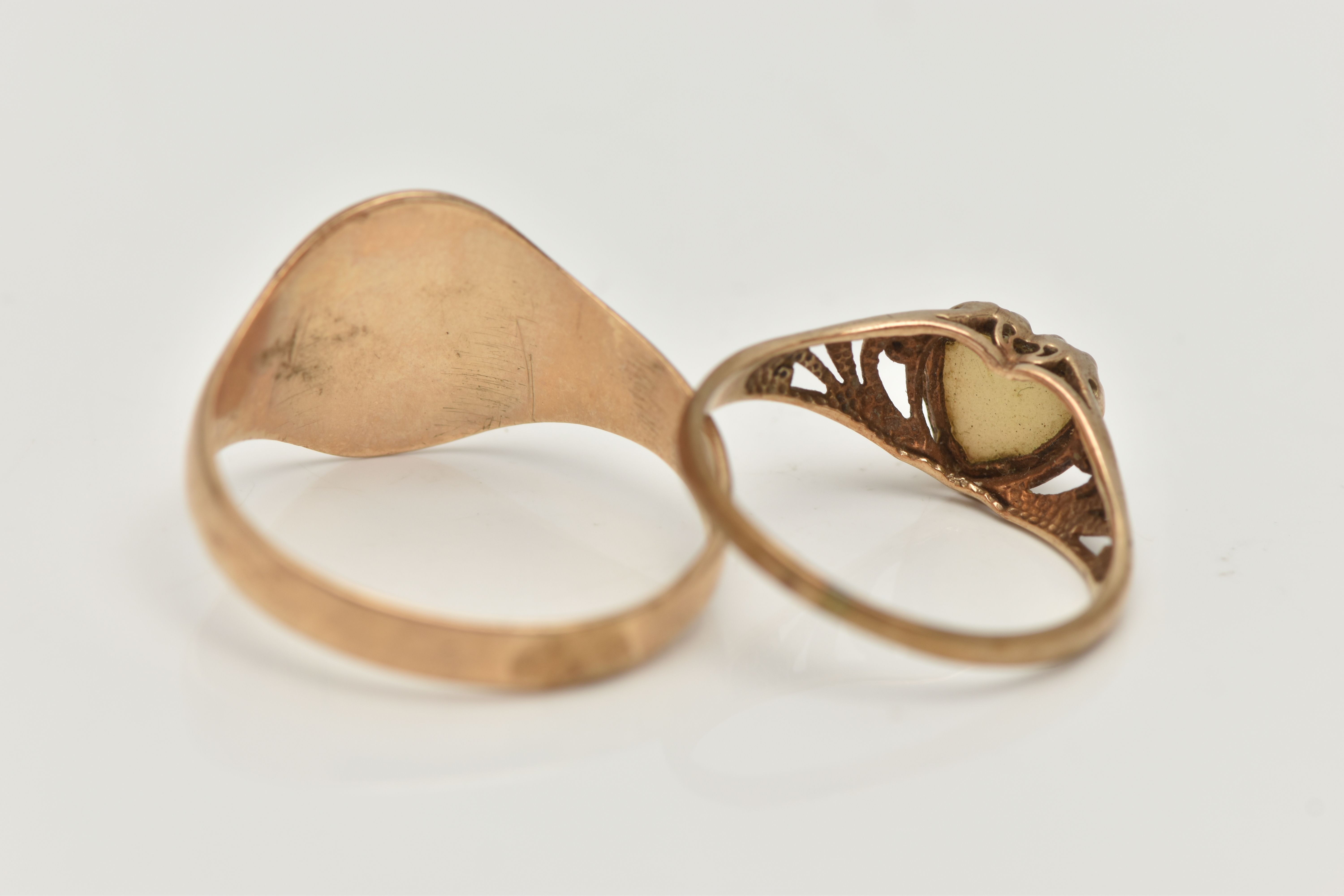 TWO 9CT YELLOW GOLD RINGS, to include a 9ct gold single stone ring set with a heart shaped opal (AF) - Image 4 of 4