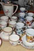 A CROWN DEVON FIELDINGS 'STOCKHOLM' PATTERN COFFEE SET, comprising six cups and saucers, coffee pot,