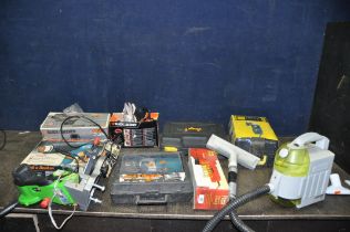 A COLLECTION OF POWER TOOLS including Black and Decker Mouse sander, orbital sander, Heat Gun, a