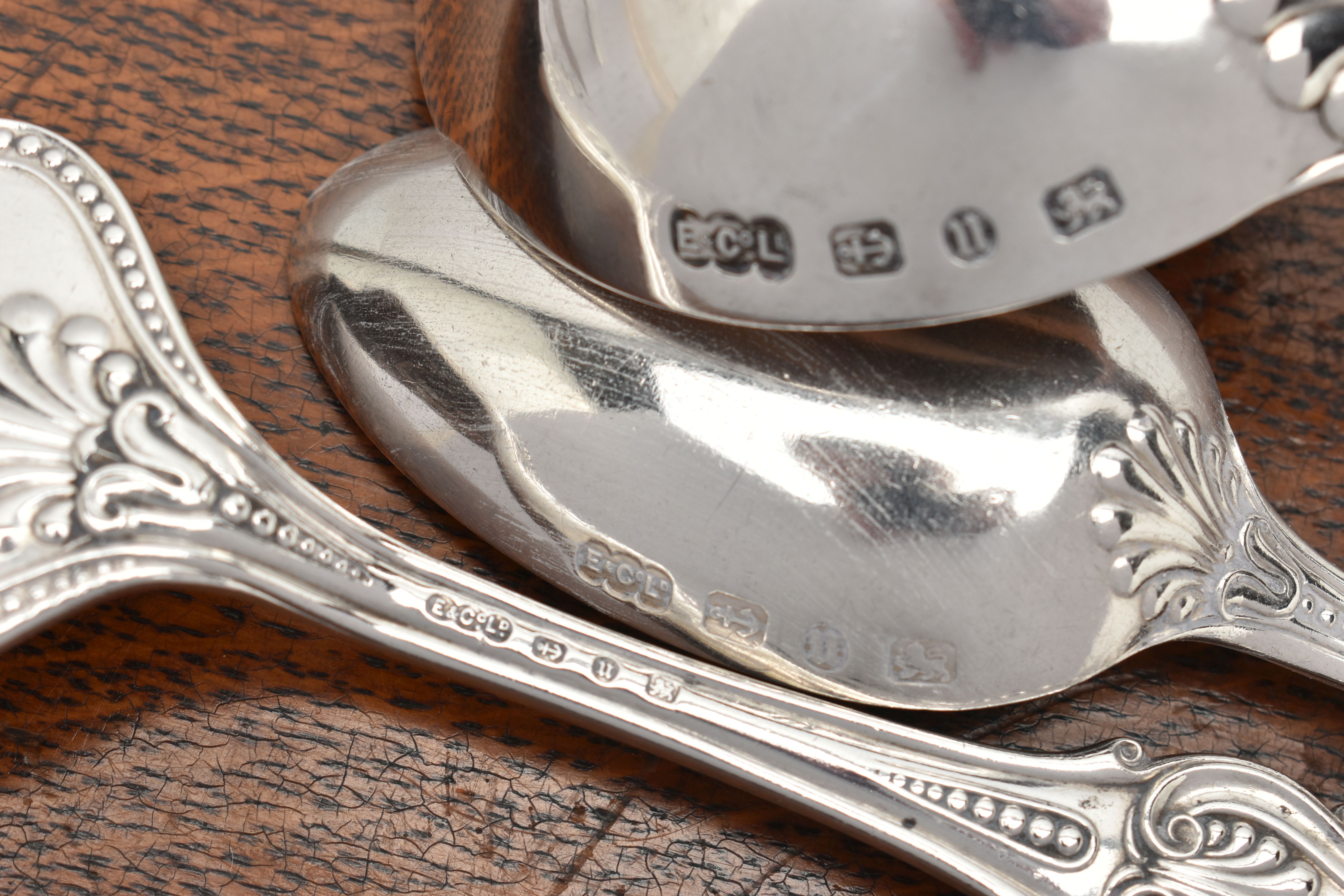 A LATE 19TH CENTURY OAK CASED THREE TIER CANTEEN OF LATE 19TH AND EARLY 20TH SILVER FLATWARE BY - Image 12 of 12