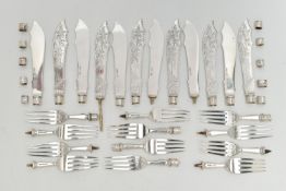 A SELECTION OF LATE VICTORIAN SILVER FISH EATER BLADES AND FORKS, AF all pieces missing handles,