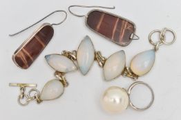A SMALL ASSORTMENT OF JEWELLERY, to include a large white metal and gem set bracelet, fitted with