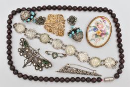 A SMALL ASSORTMENT OF JEWELLERY, to include a white metal and turquoise bar brooch, a semi-