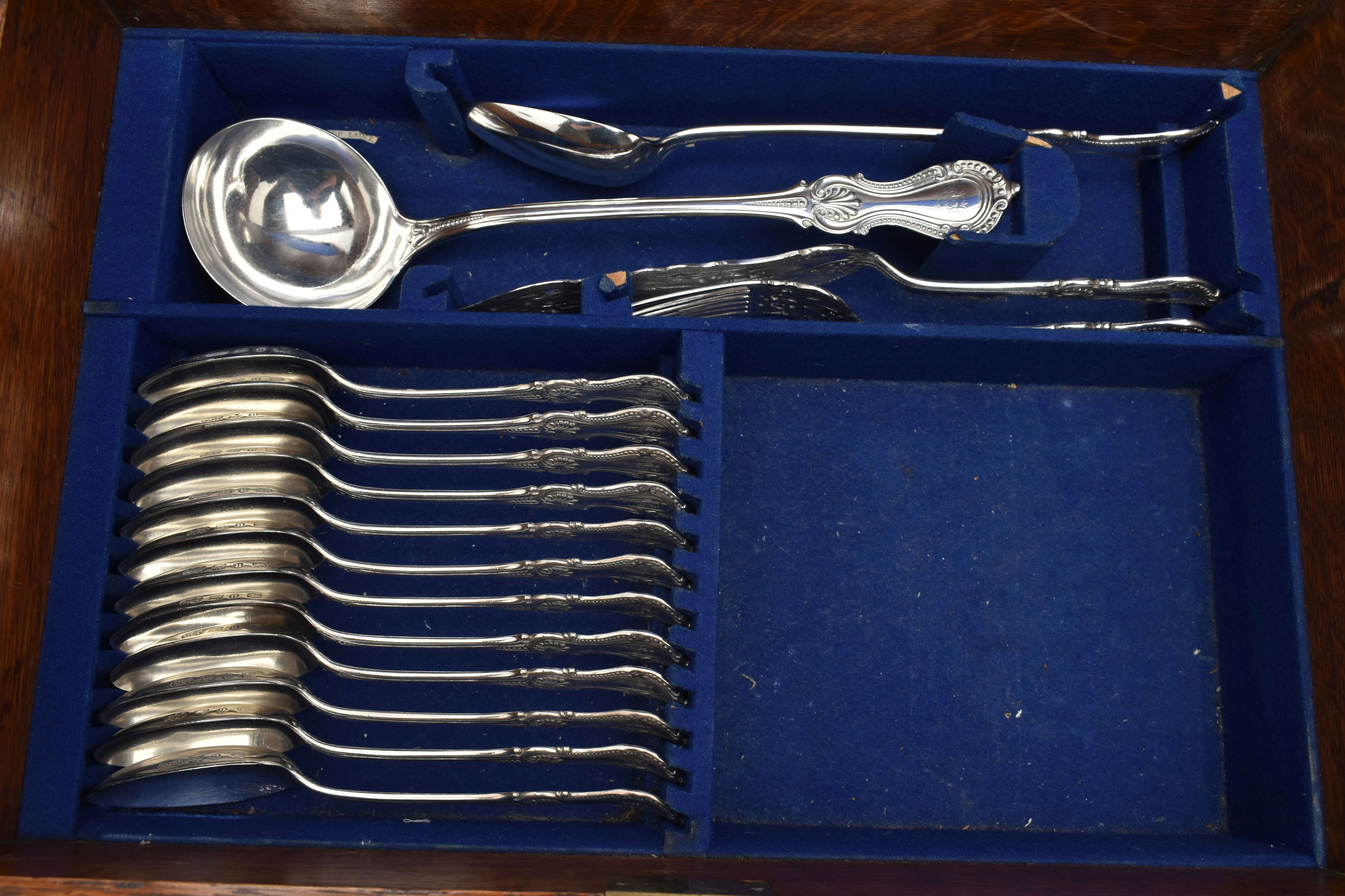 A LATE 19TH CENTURY OAK CASED THREE TIER CANTEEN OF LATE 19TH AND EARLY 20TH SILVER FLATWARE BY - Image 8 of 12