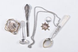 A SMALL PARCEL OF SILVER, GILT METAL, ETC, including a Victorian gilt metal hair mourning brooch,