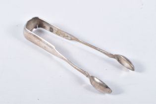 A PAIR OF GEORGIAN SUGAR TONGS, fiddle pattern tongs, hallmarked 'David Gray Dumfries' 1841-1841,