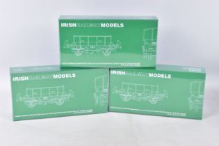 THREE BOXED OO GAUGE IRISH RAILWAY MODELS, to include a Ballast Hopper Wagon, Livery Iarnvod