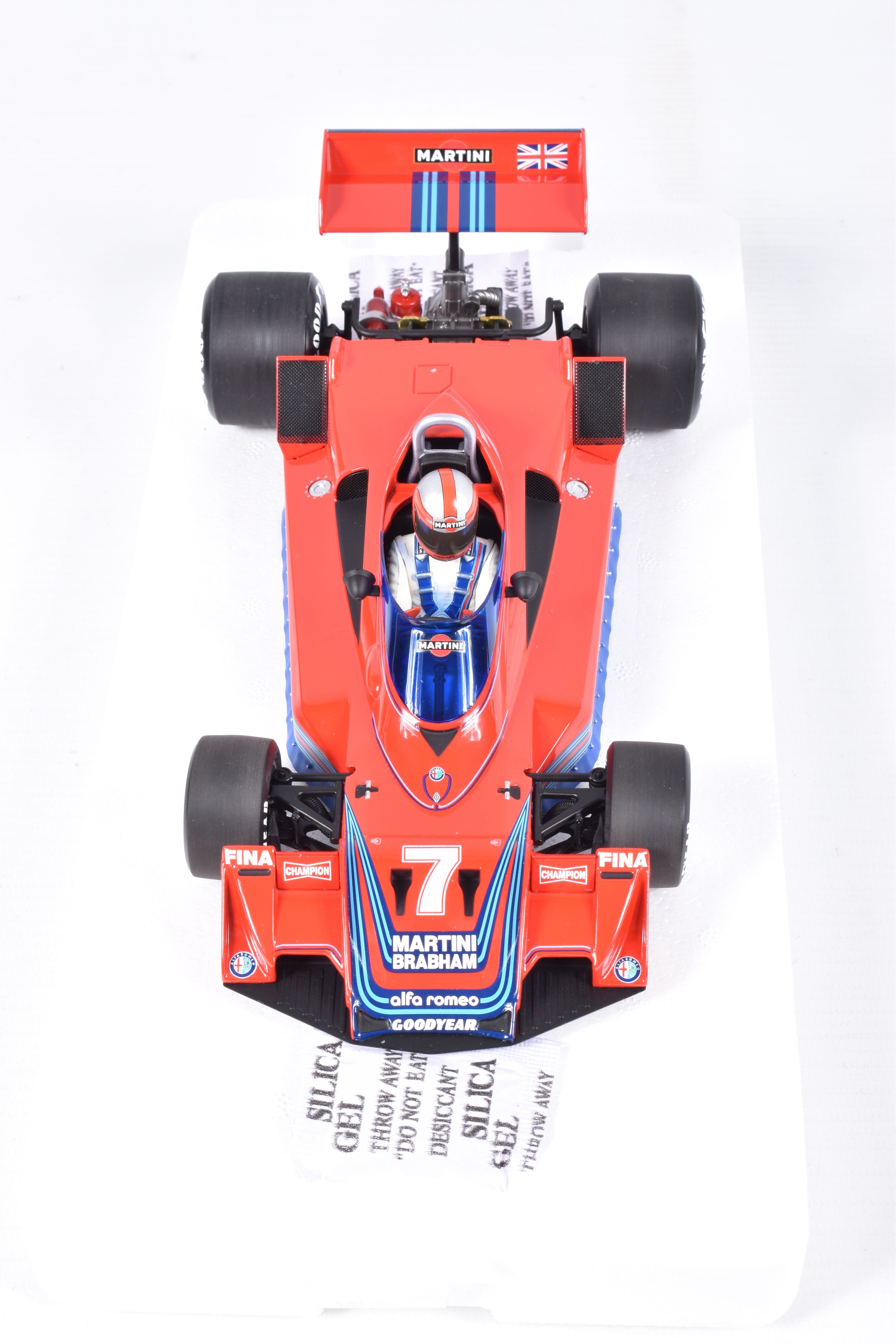 A BOXED LIMITED EDITION MINICHAMPS 1:18 SCALE BRABHAM ALFA ROMEO BT45B J WATSON 1977 DIECAST MODEL - Image 4 of 6