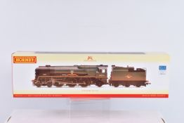 A BOXED OO GAUGE HORNBY MODEL RAILWAY Rebuilt West Country Class BR 4-6-2, no. 34003 'Plymouth',