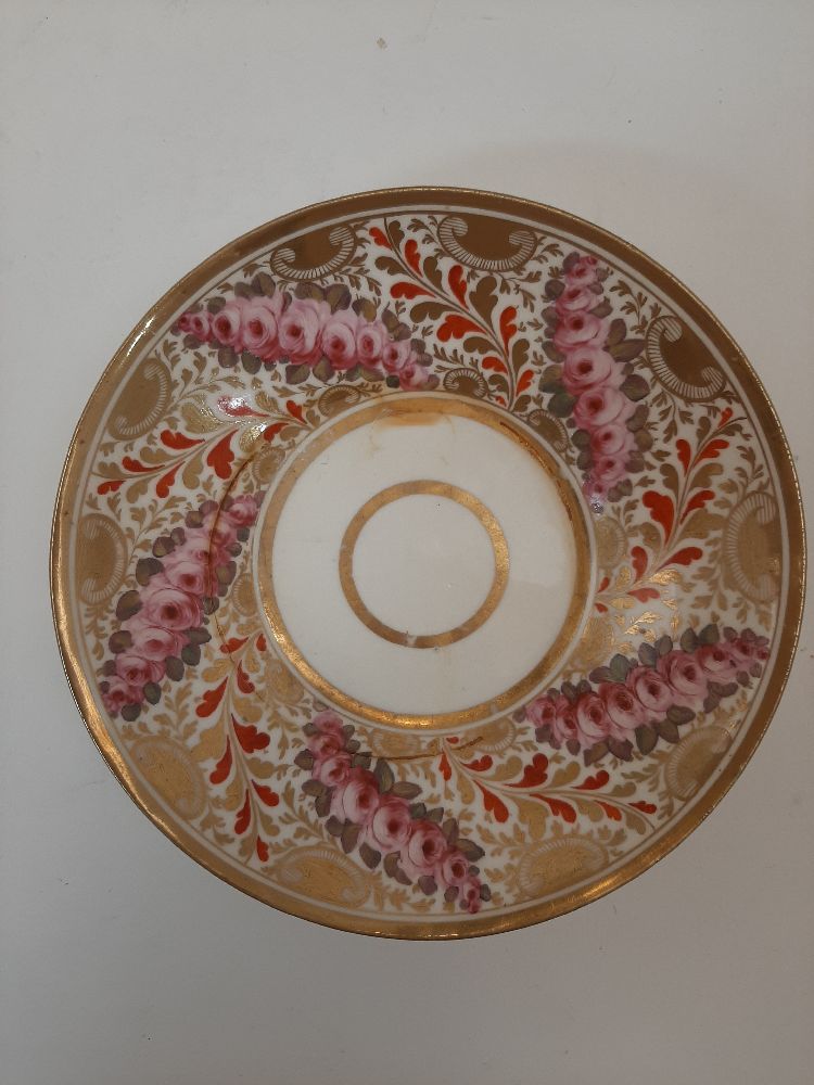 A quantity of British porcelain plates and saucers, 19th / 20th centuries, various factories - Image 17 of 19