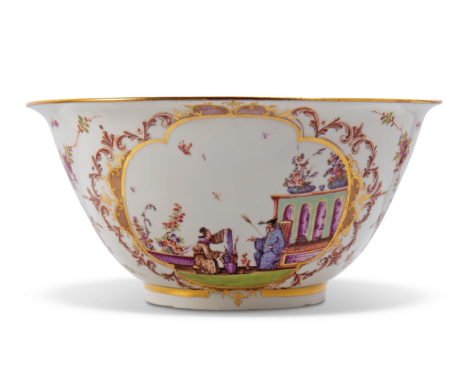 A Meissen porcelain chinoiserie waste-bowl, c.1724, gilders 93. mark, painted in the manner of J....