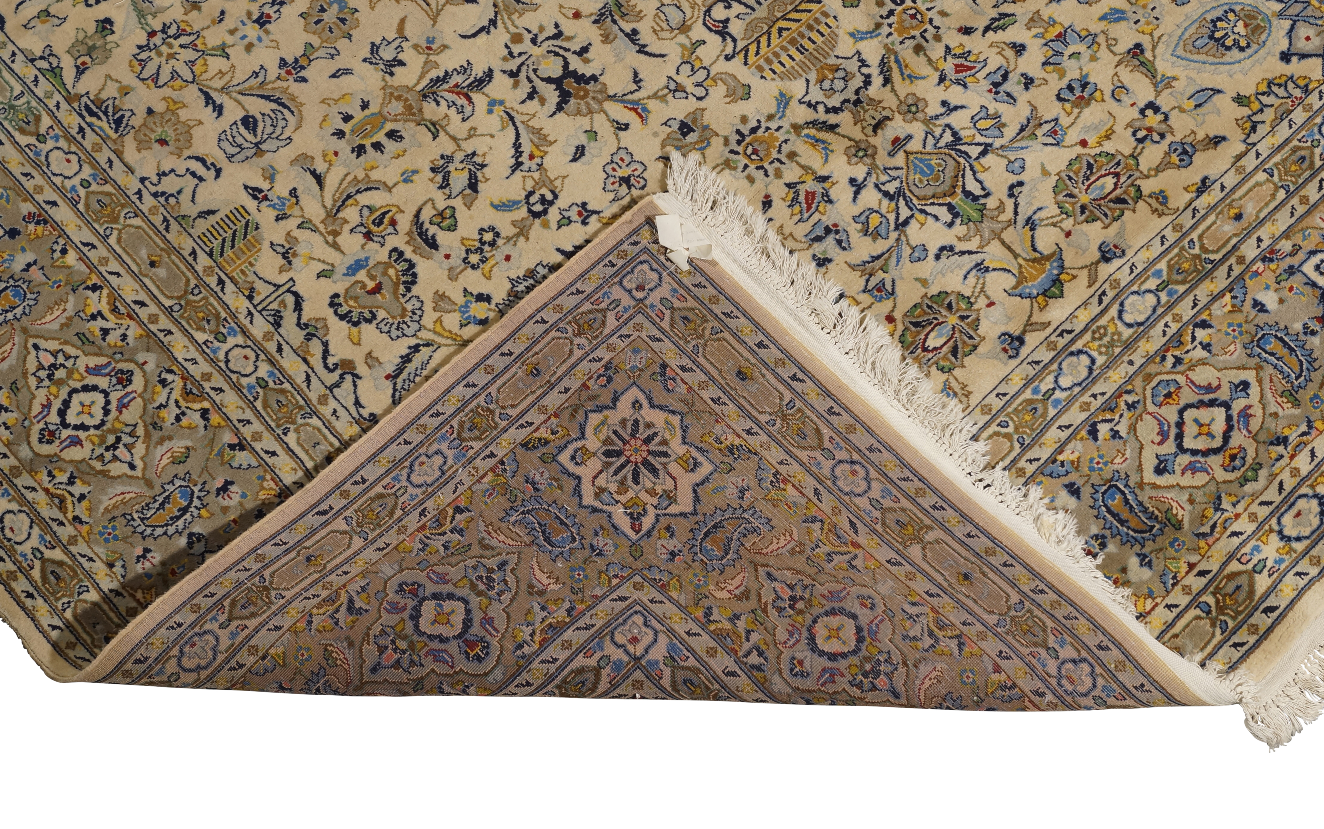 A Persian Kashan carpet - Image 4 of 4