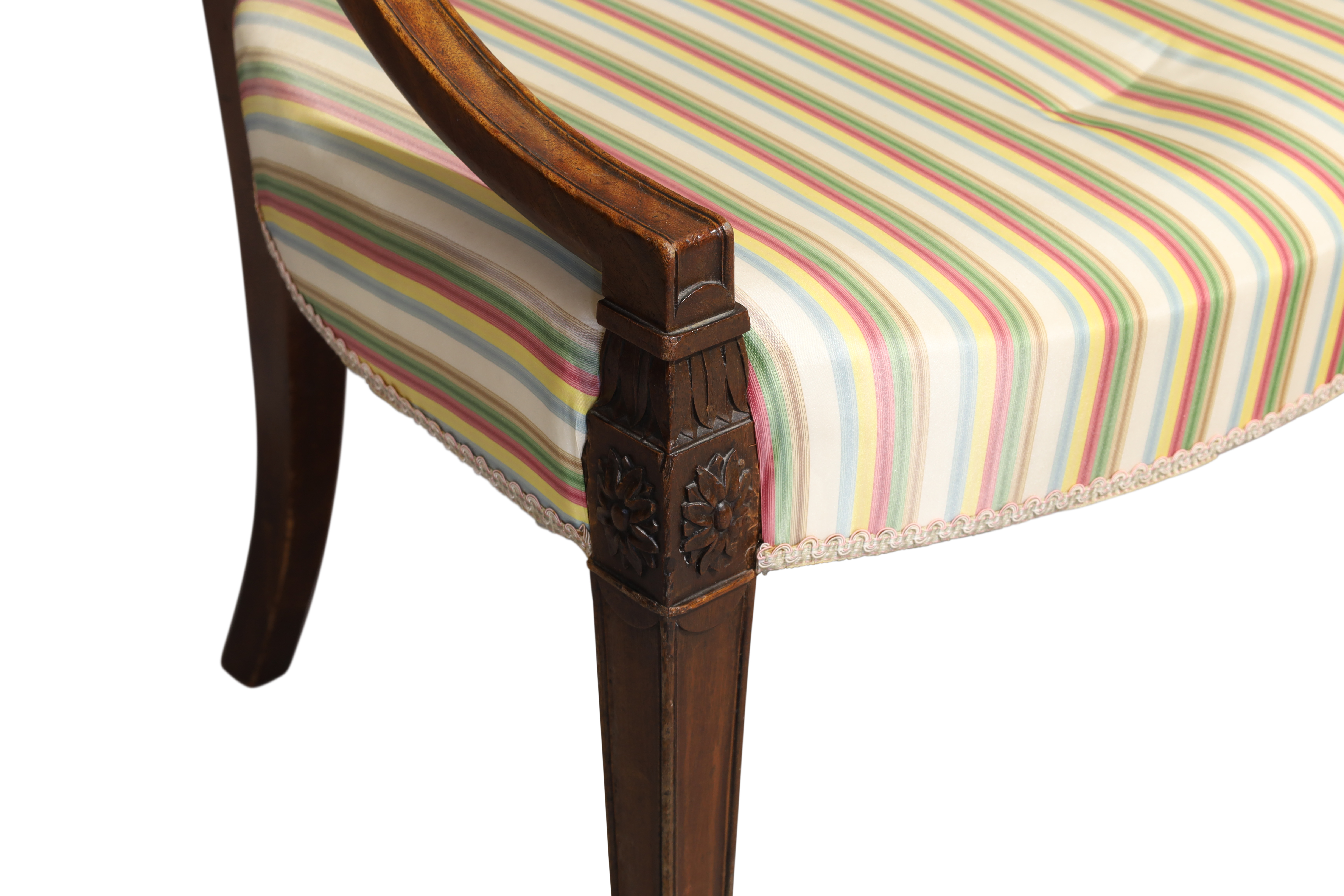 A pair of George III mahogany Hepplewhite style open elbow chairs - Image 3 of 4