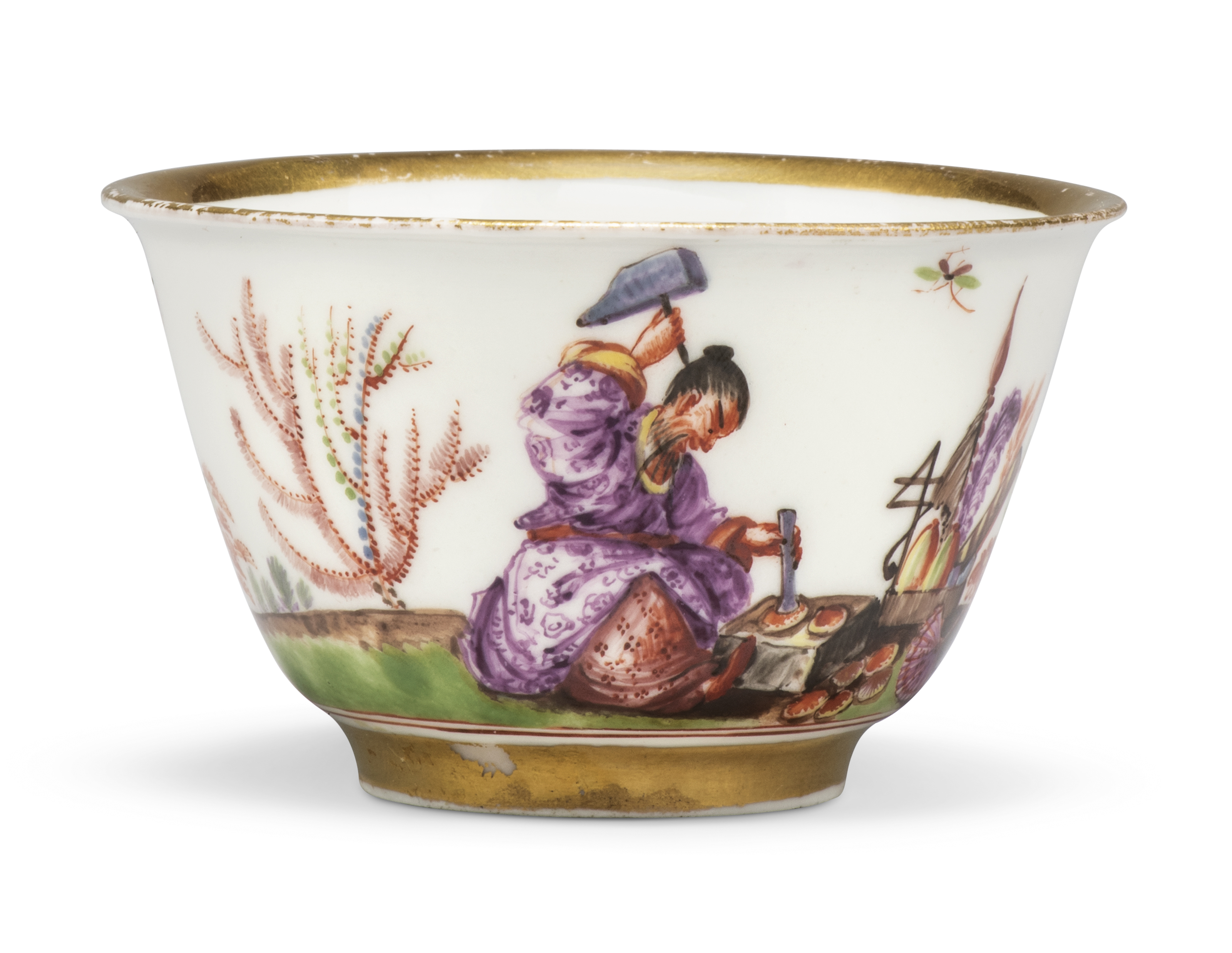 A Meissen porcelain chinoiserie tea bowl and saucer, c.1723-24, painted in the manner of J.G. Hör... - Image 3 of 6