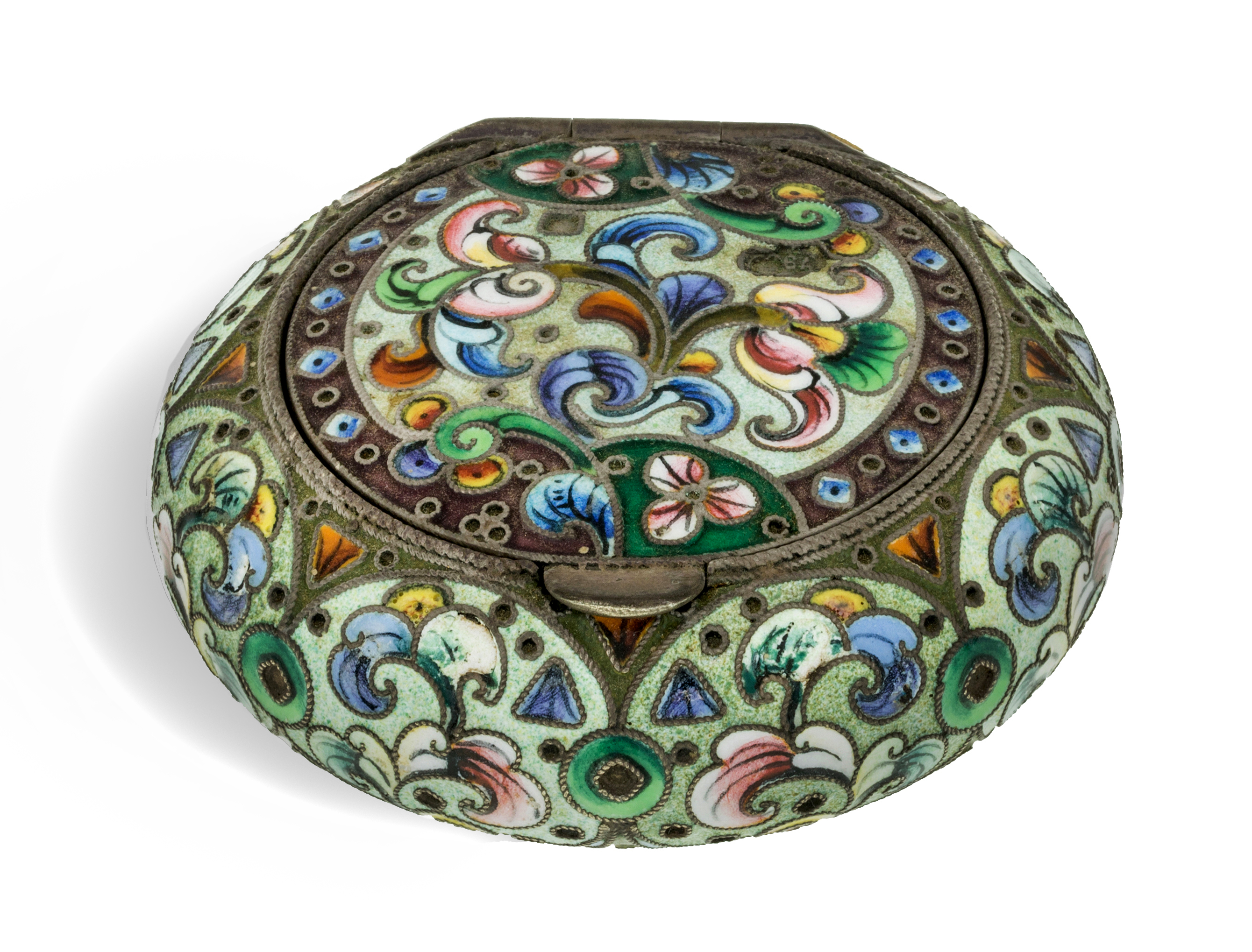 A Russian cloisonne enamel snuff box, Moscow, 1908-1926, 6th Artel, 84 standard, of circular form...