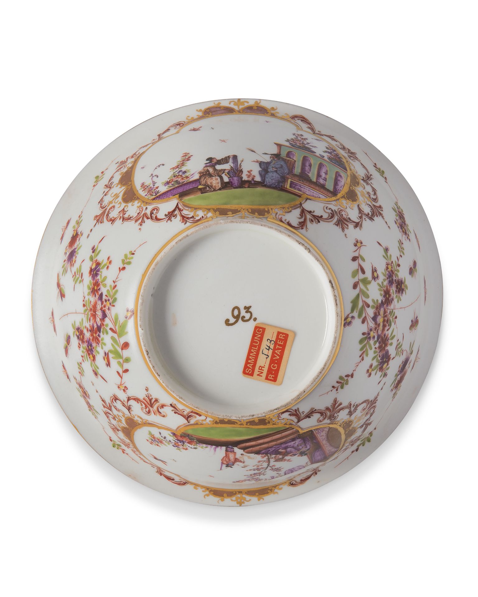 A Meissen porcelain chinoiserie waste-bowl, c.1724, gilders 93. mark, painted in the manner of J.... - Image 4 of 4