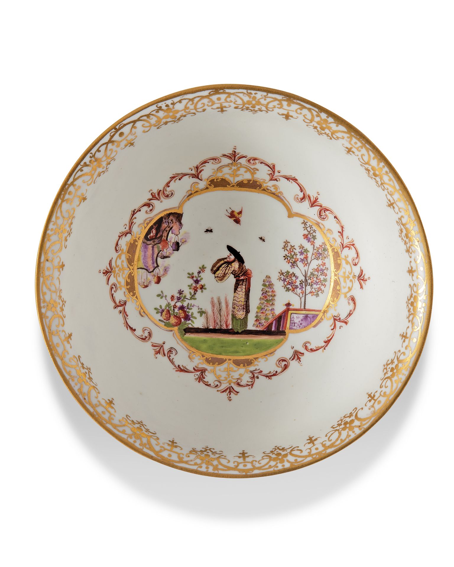 A Meissen porcelain chinoiserie waste-bowl, c.1724, gilders 93. mark, painted in the manner of J.... - Image 3 of 4