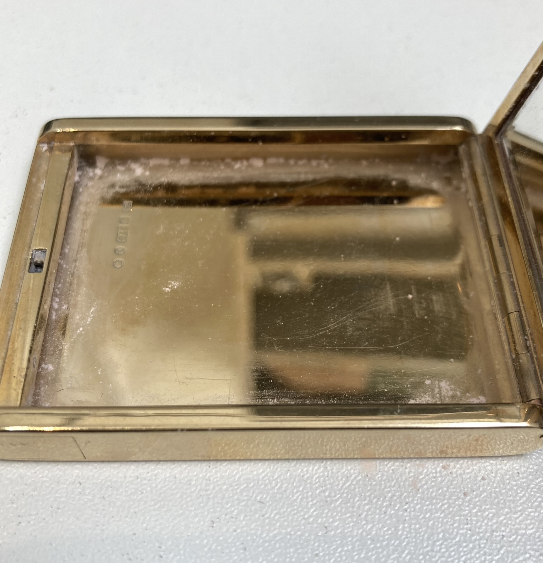 Cartier. A 9ct gold powder compact, - Image 8 of 10