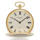 Patek Philippe. An 18ct gold keyless wind full hunter pocket watch, retailed by Gobbi, Circa 1965