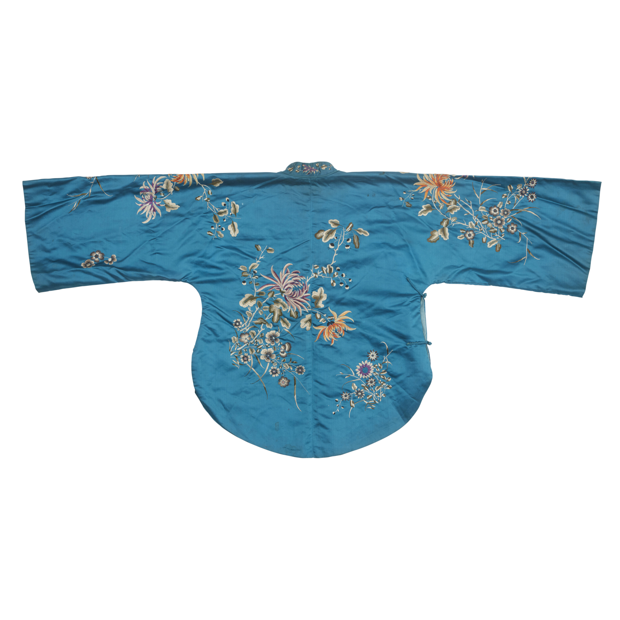 A Chinese silk embroidered turquoise jacket Republic period With wide sleeves and side fastenin... - Image 2 of 2
