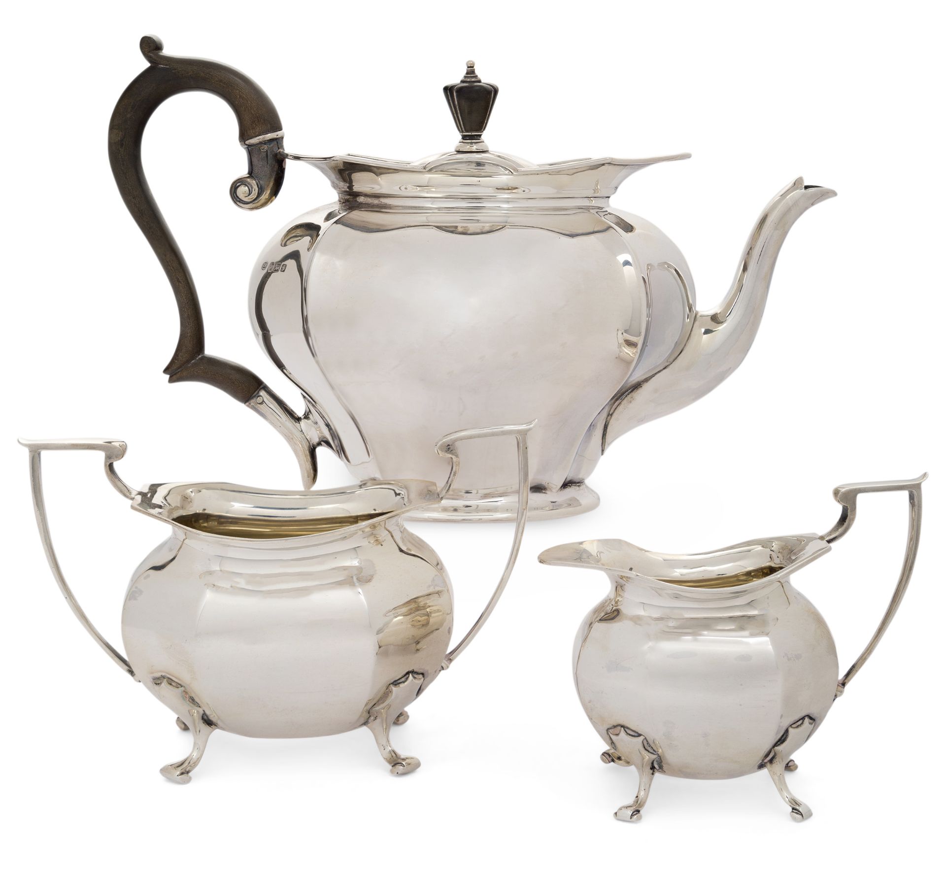 An Edwardian matched silver tea set, Sheffield, 1910, John Round & Son, comprising teapot, milk j...