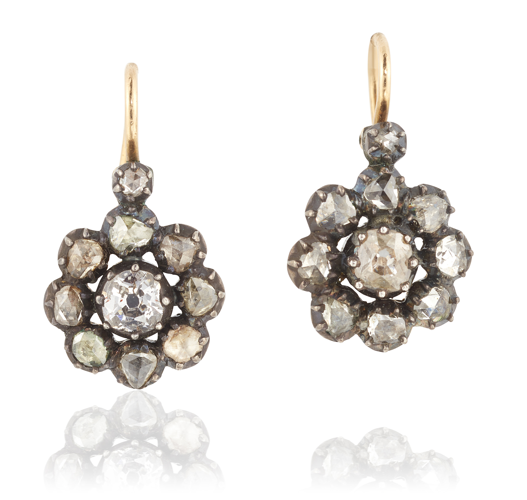 A pair of early 19th century diamond and pearl earrings, an articulated rose-cut and mine-cut dia... - Image 2 of 4