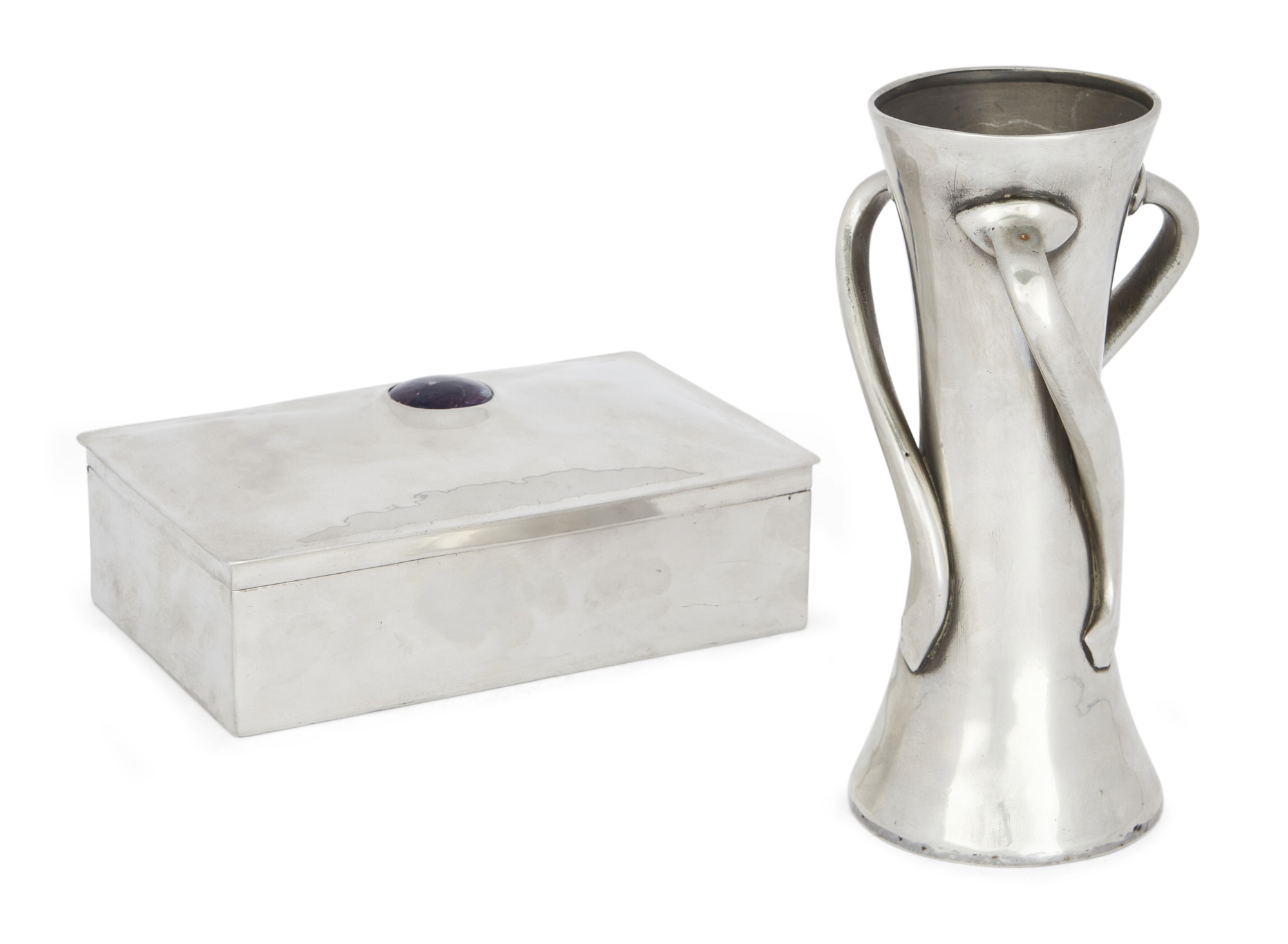 Liberty & Co Tudric vase 030, and a Tudric box no. 0968 with Moorcroft roundel inset to hinged c... - Image 2 of 4