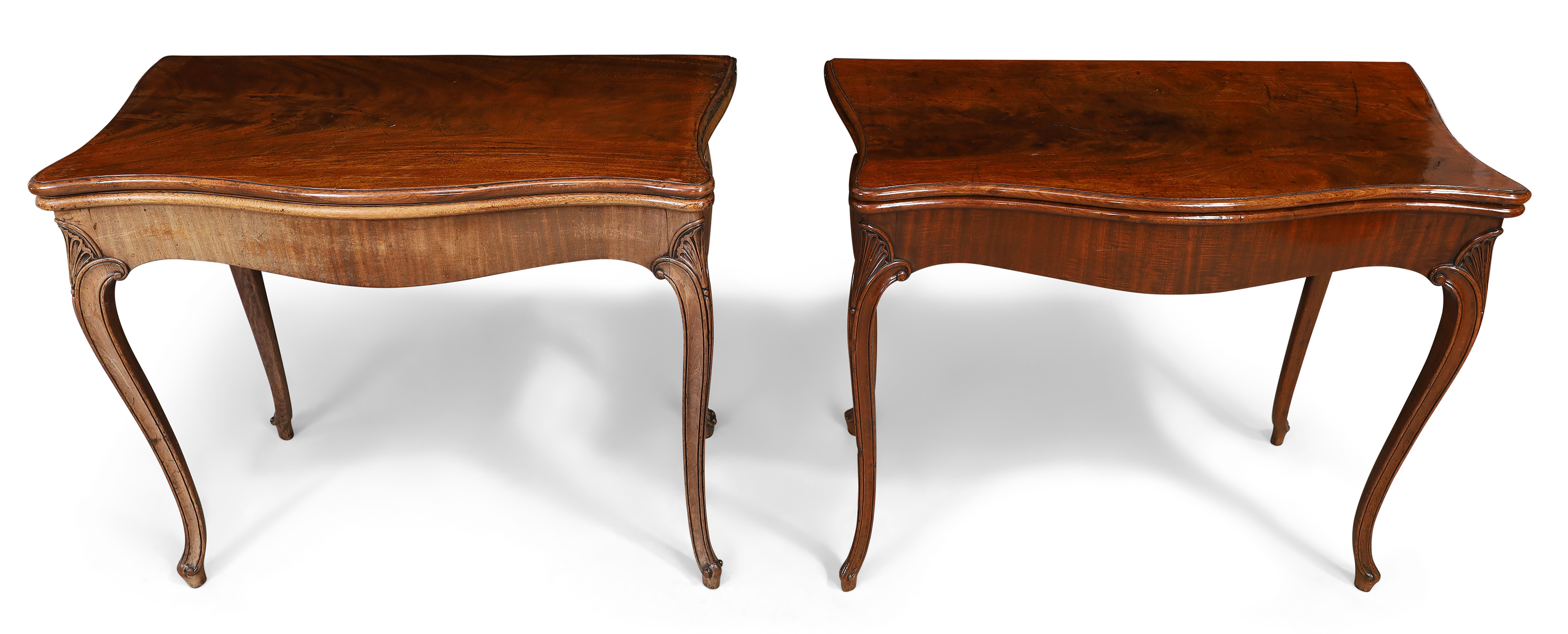 A near pair of George III mahogany serpentine concertina action tea tables, third quarter 18th ce... - Image 2 of 5