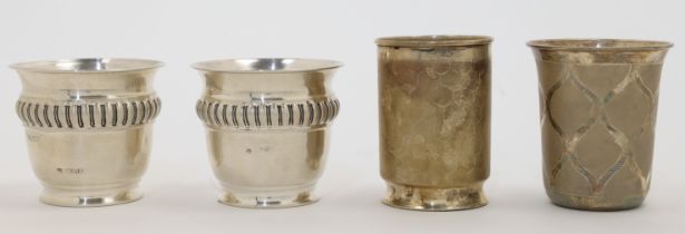 Two Edwardian silver beakers, London, 1906, Edward Barnard & Sons Ltd., with lobed banding to bod...