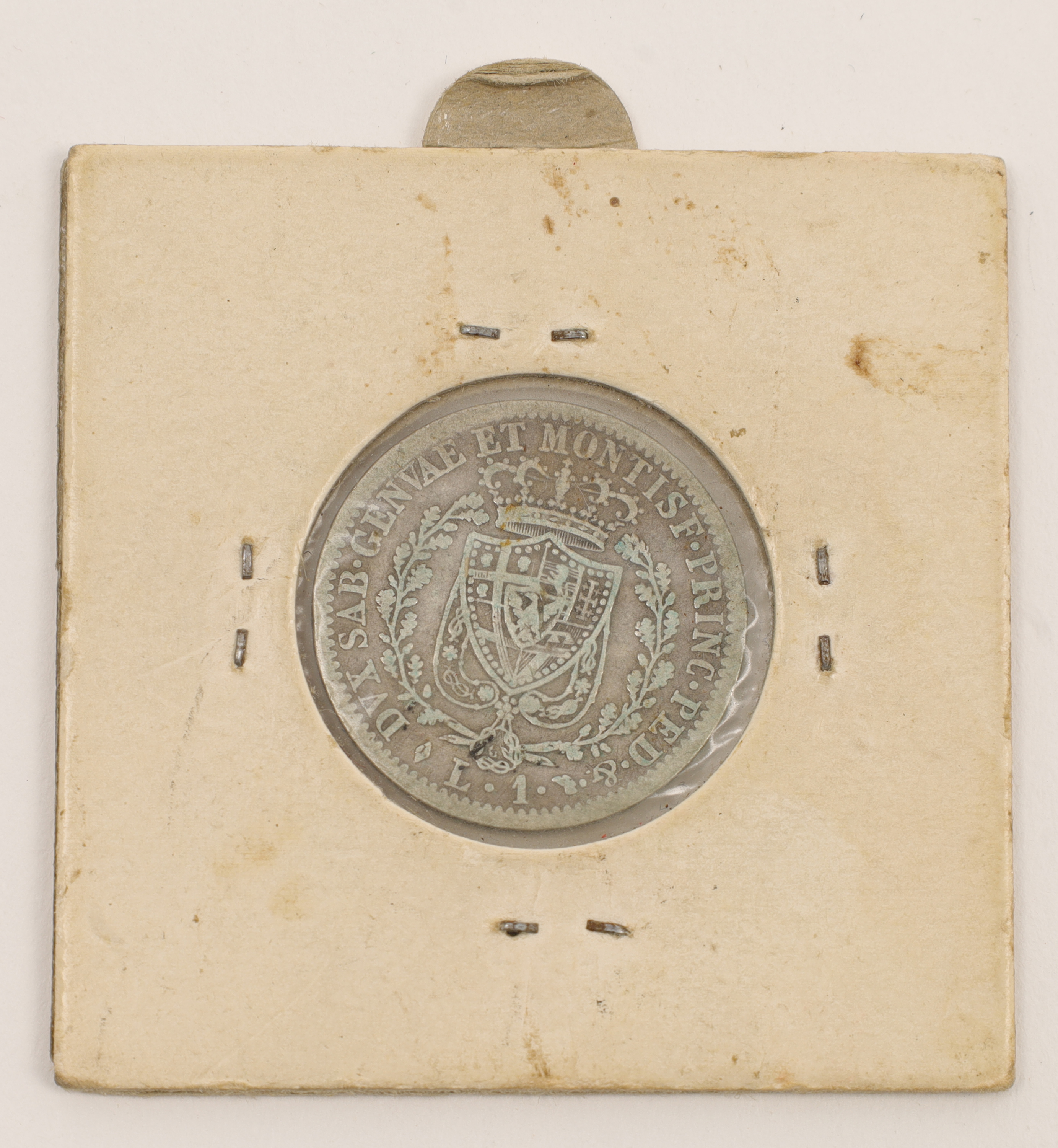 A group of collectibles and accessories, to include a selection of coins including a Sardinian 1 ... - Image 5 of 9