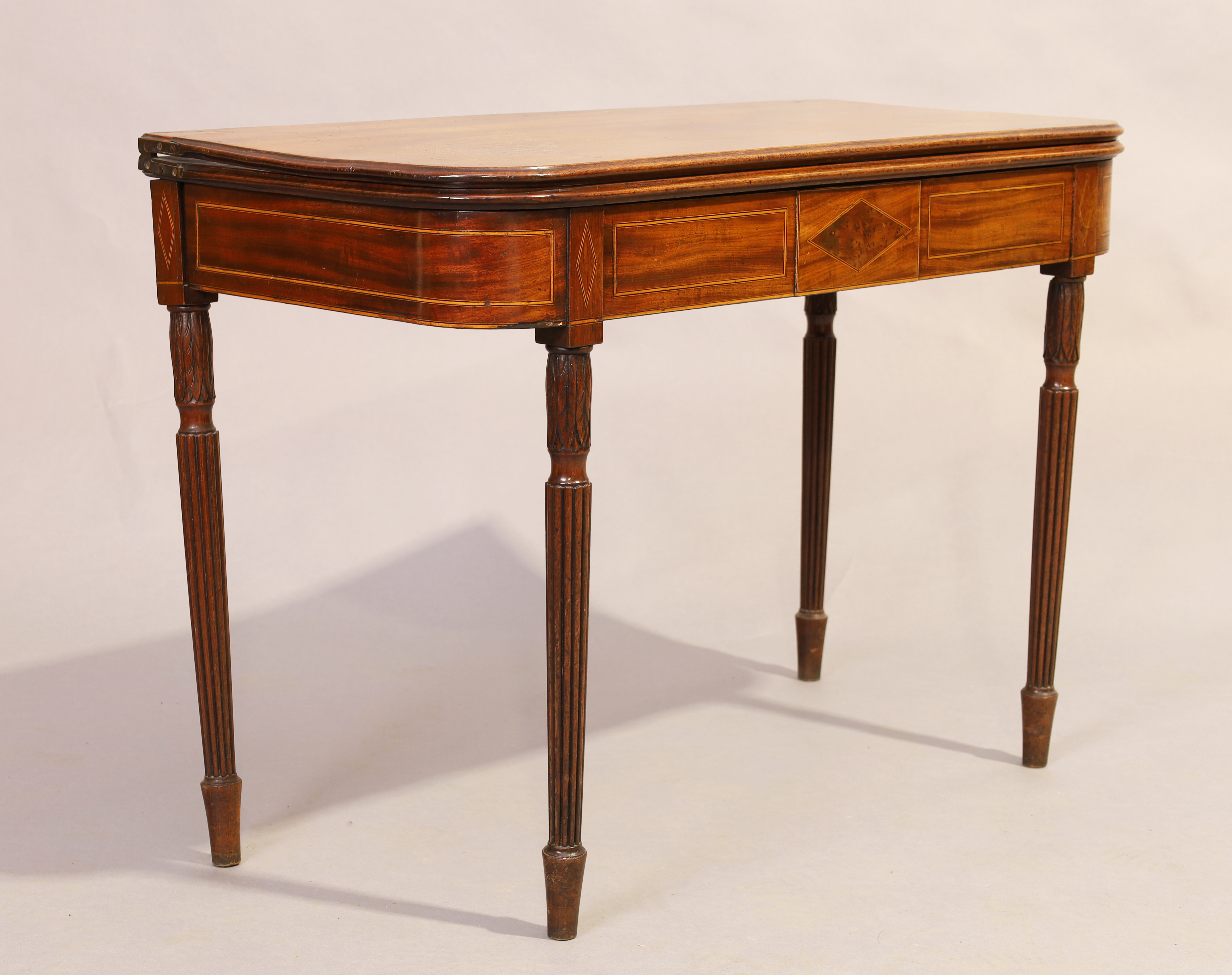 A George III inlaid mahogany tea table, last quarter 18th century, with frieze drawer, on carved ... - Image 2 of 5
